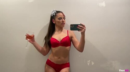 adriana chechik nude mirror selfie