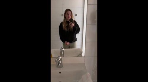 Sophietsxo Nude Trans Mirror Masturbation Leaked