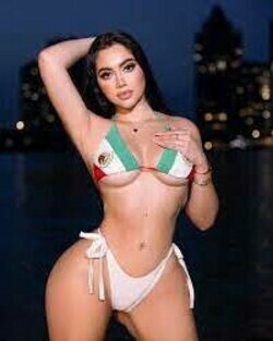 Jailyne Ojeda Bild