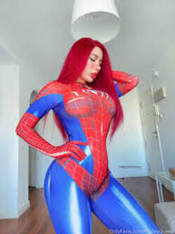 Hailey Queen's Image