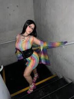 Miku Serafini的图像