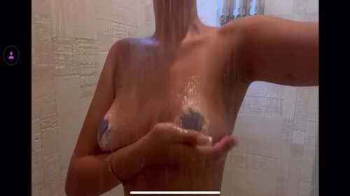 camilla.araujo naked in the shower