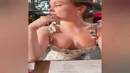 boob flashing in the restaurant