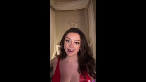 LoloSavo OnlyFans video masturbating babe