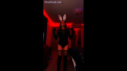 Crazyjamjam nude video sexy bunny