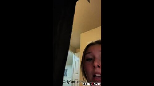 Amyyyy007 nude video Gets Banged From Behind By Black Ghostface