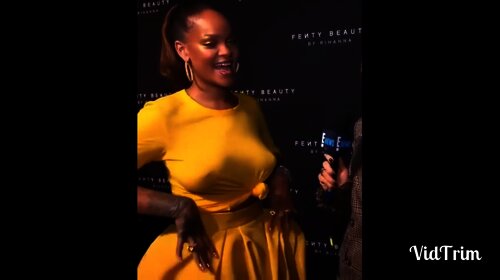 Rihanna nude firm nipples