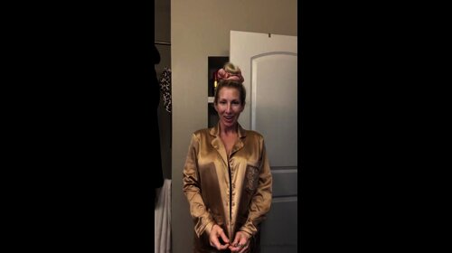 Lorelei Finds aka Loreleifinds milf wants to fuck