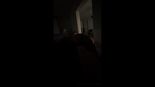 Thumb 16