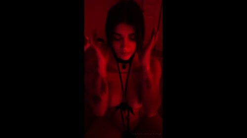 Arikytsya Masturbating Red Mood Lighting Video Leaked