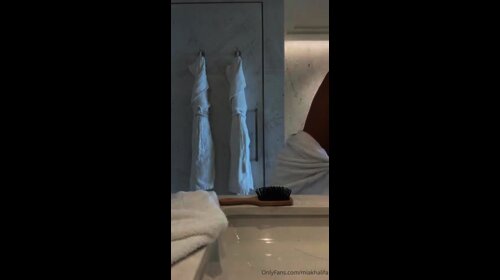 Thumb 16