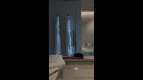 Thumb 17